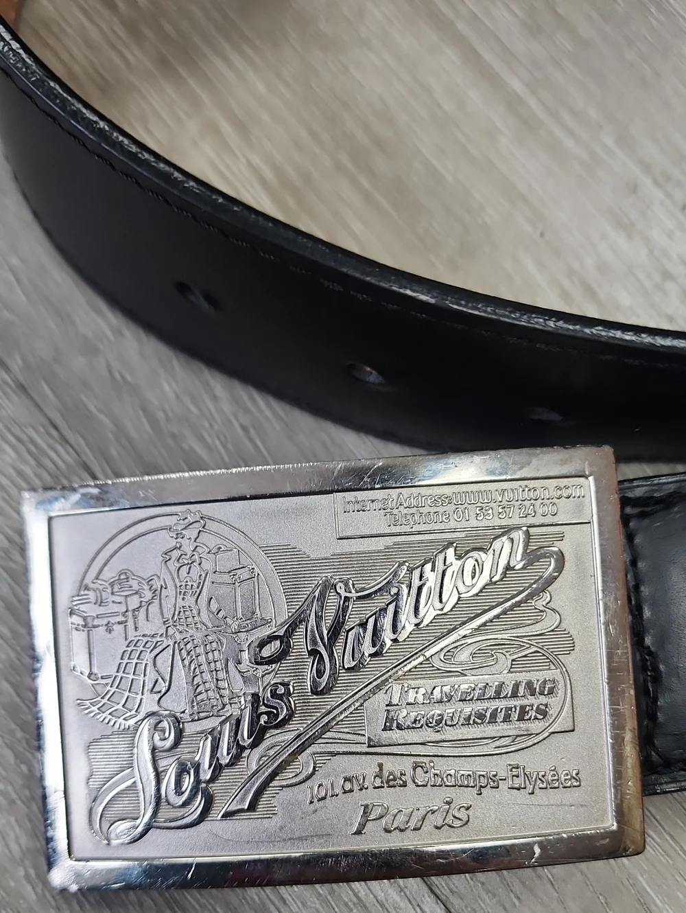 Louis Vuitton Black Leather Belt altered Small  Travelling REQUISITES